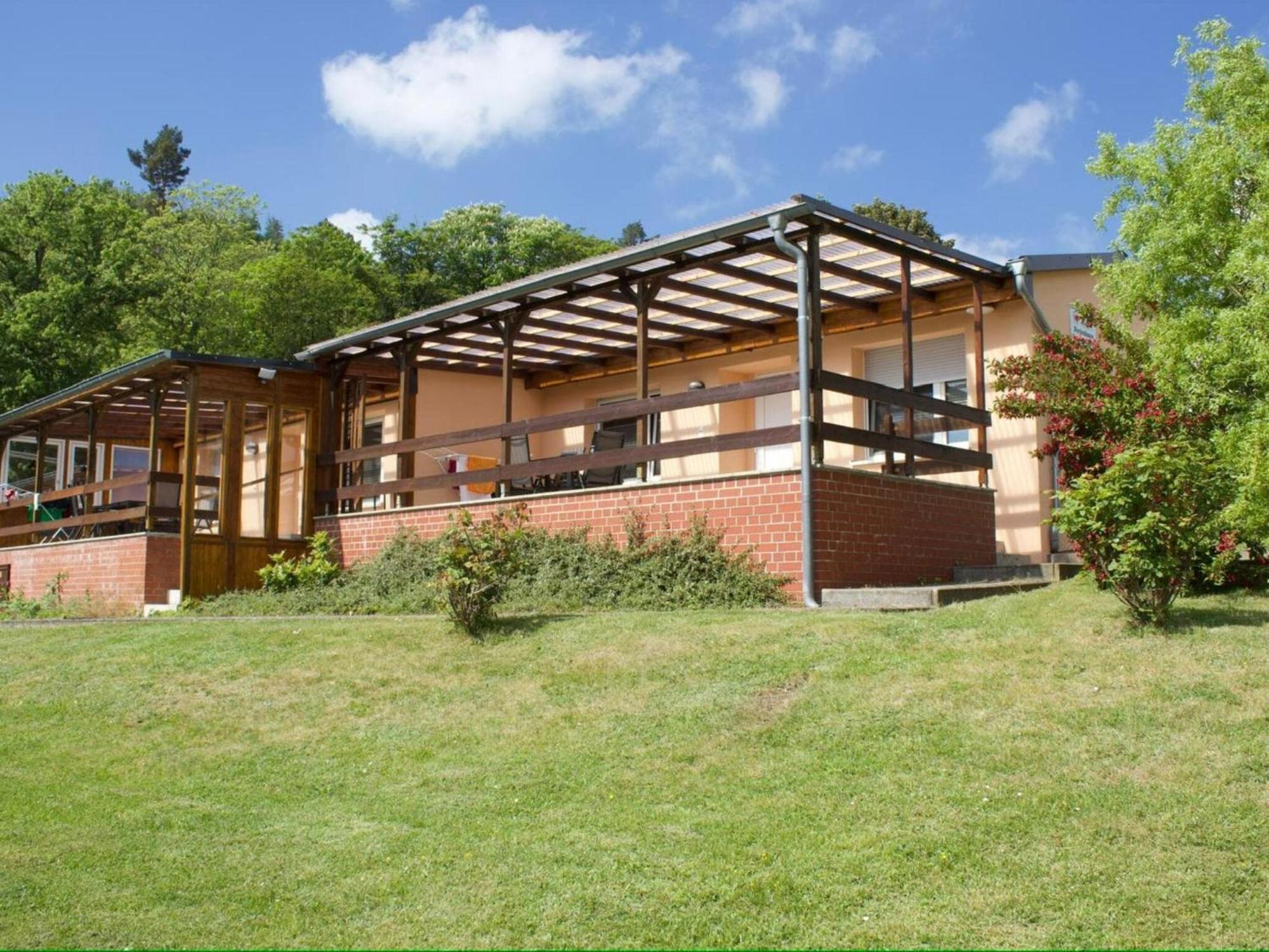 Attractive Bungalow With Roofed Terrace Villa Blankenburg  Eksteriør bilde