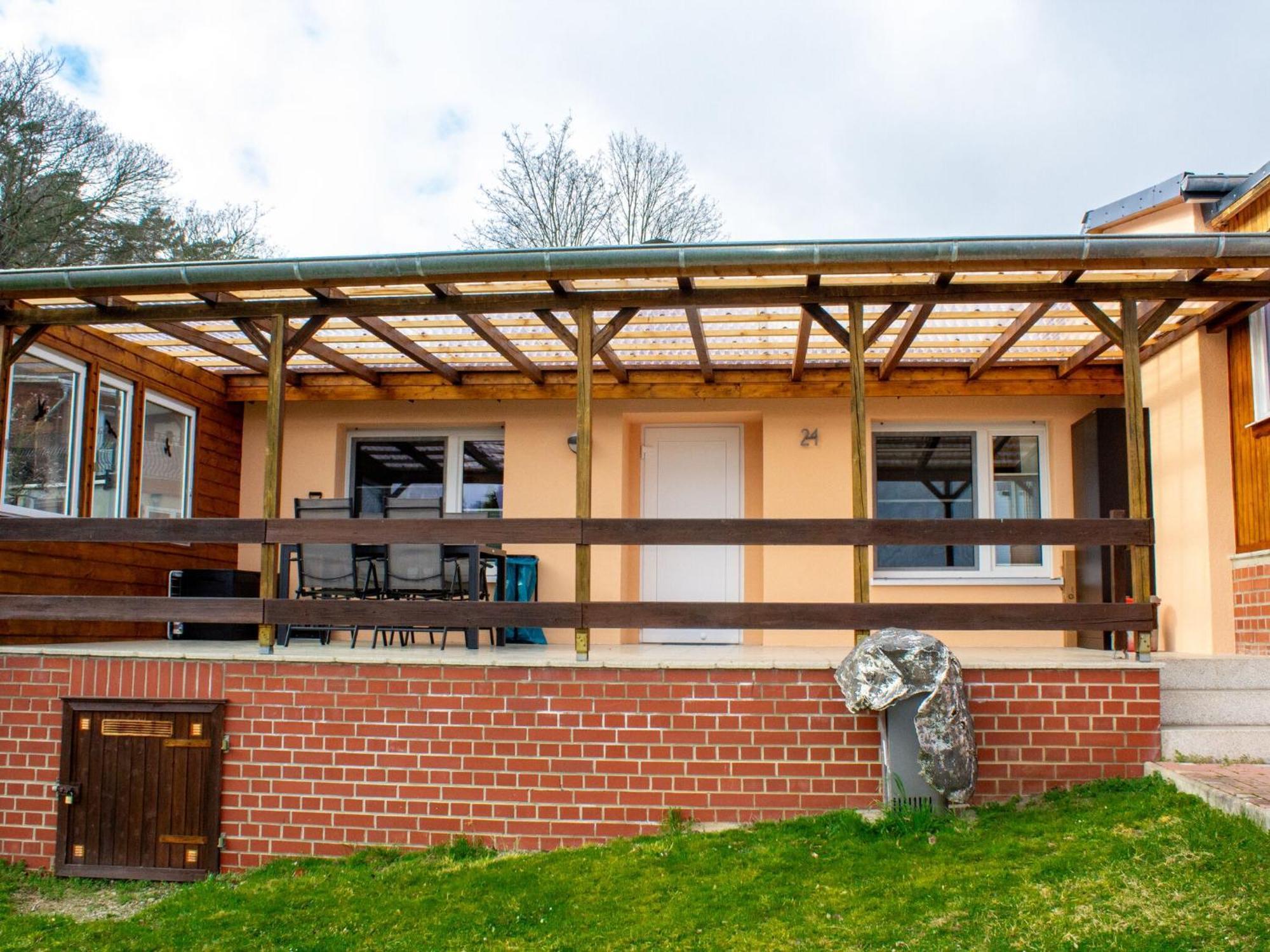 Attractive Bungalow With Roofed Terrace Villa Blankenburg  Eksteriør bilde